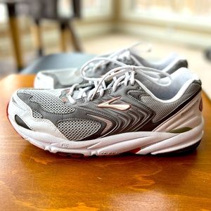 Mens Brooks Beast S-257 Running Shoes Size 11.5